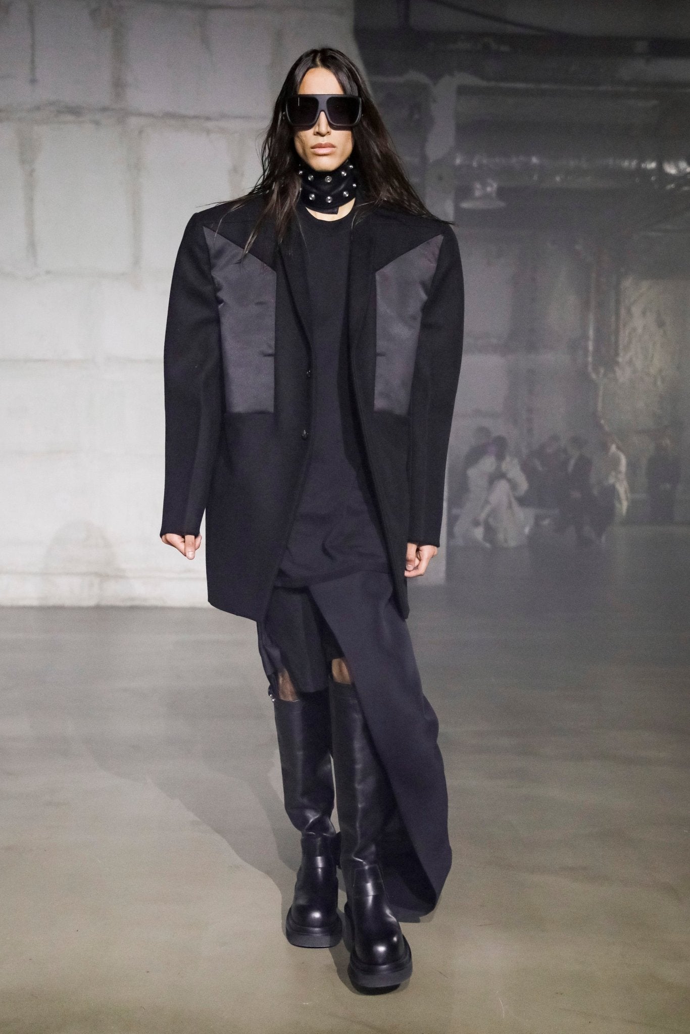 Designer: RICK OWENS - MACHINE-A