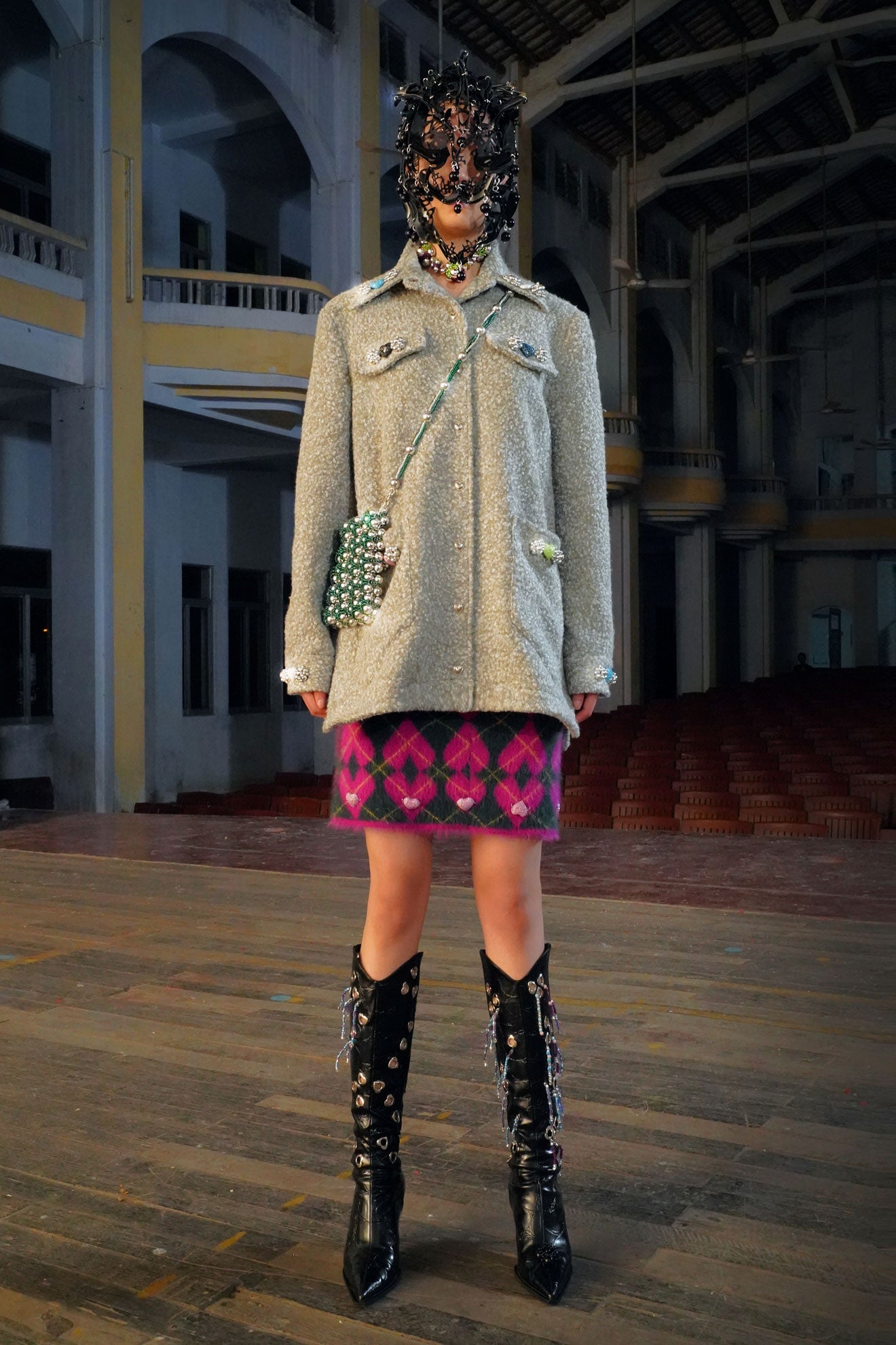 Designer: YUEQIQI - MACHINE-A