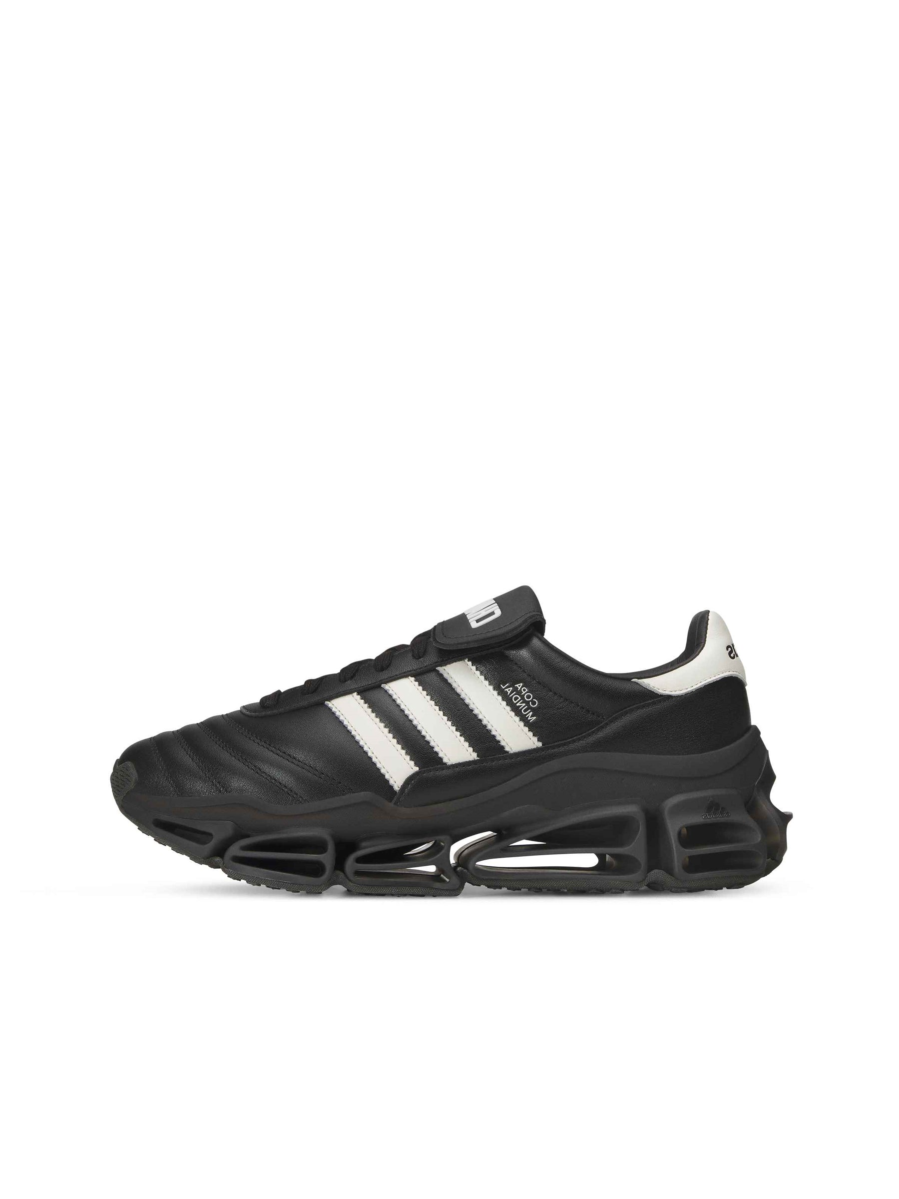 WILLY CHAVARRIA X ADIDAS Black Megaride Copa
