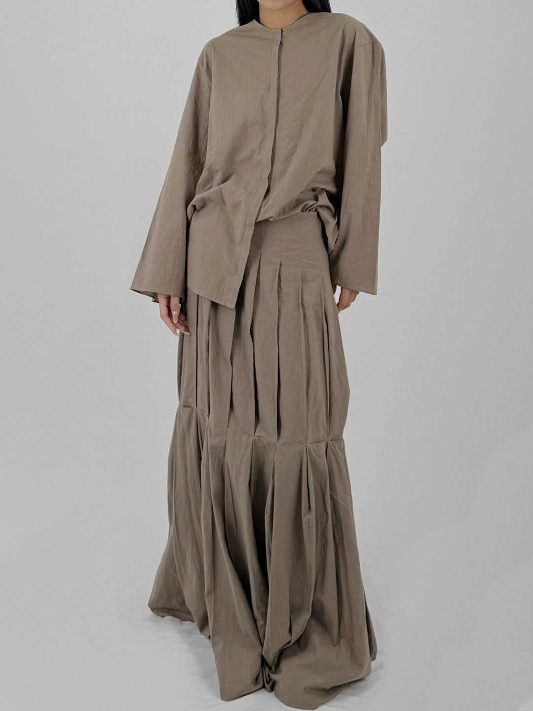 RUOHAN - Alba Pleated Skirt - AW25 - MUD