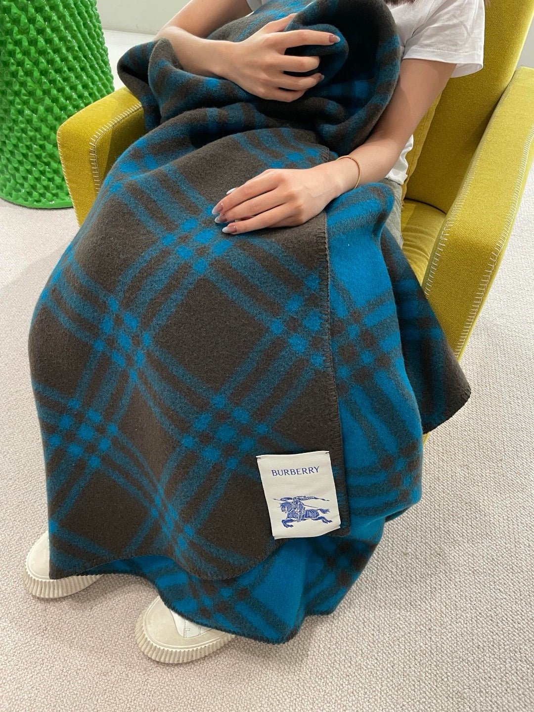BURBERRY Blue Throws & Scarves