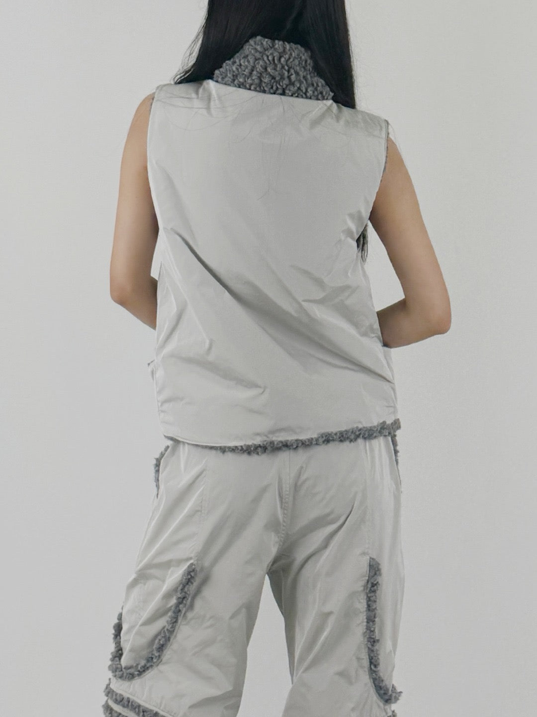 Charlie Constantinou - Fleece Lined Gilet - AW25 - LIGHT GREY DARK GREY