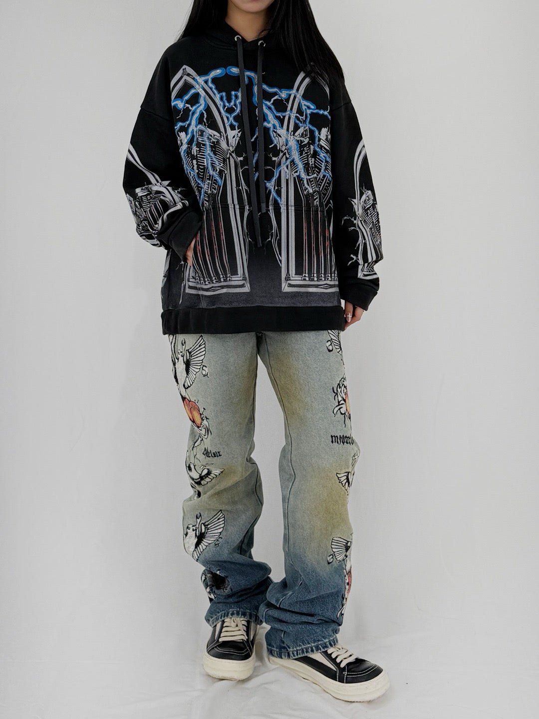 EV BRAVADO WHO DECIDES WAR - Engine Hooded Pullover - AW25 - COAL