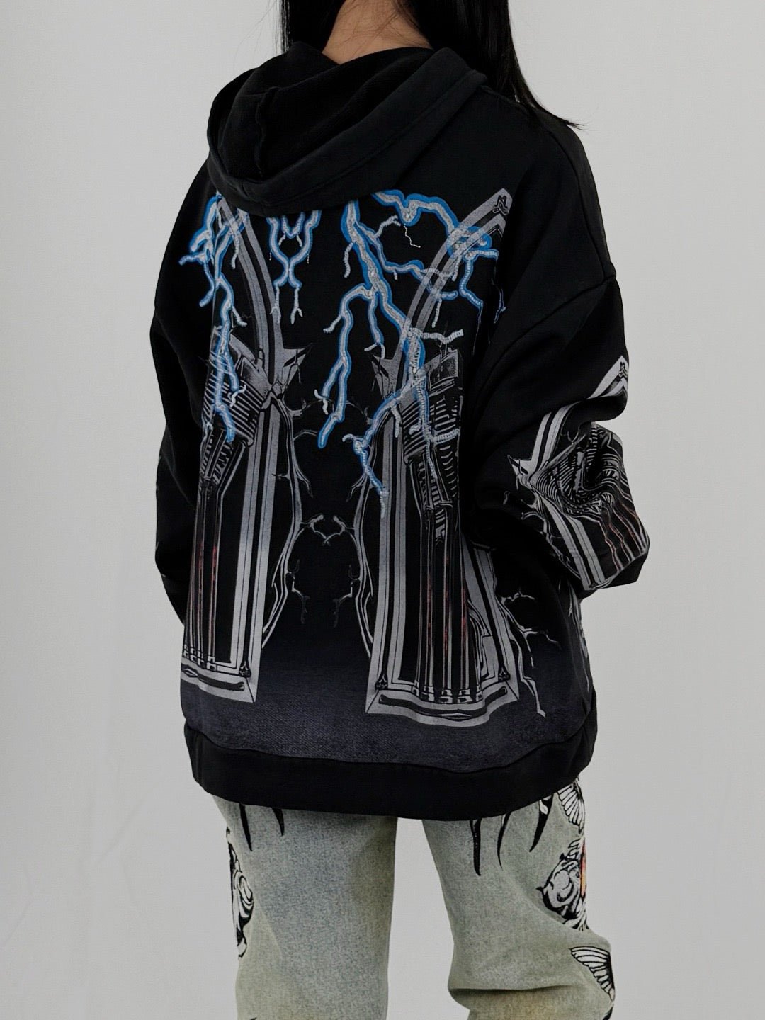 EV BRAVADO WHO DECIDES WAR - Engine Hooded Pullover - AW25 - COAL
