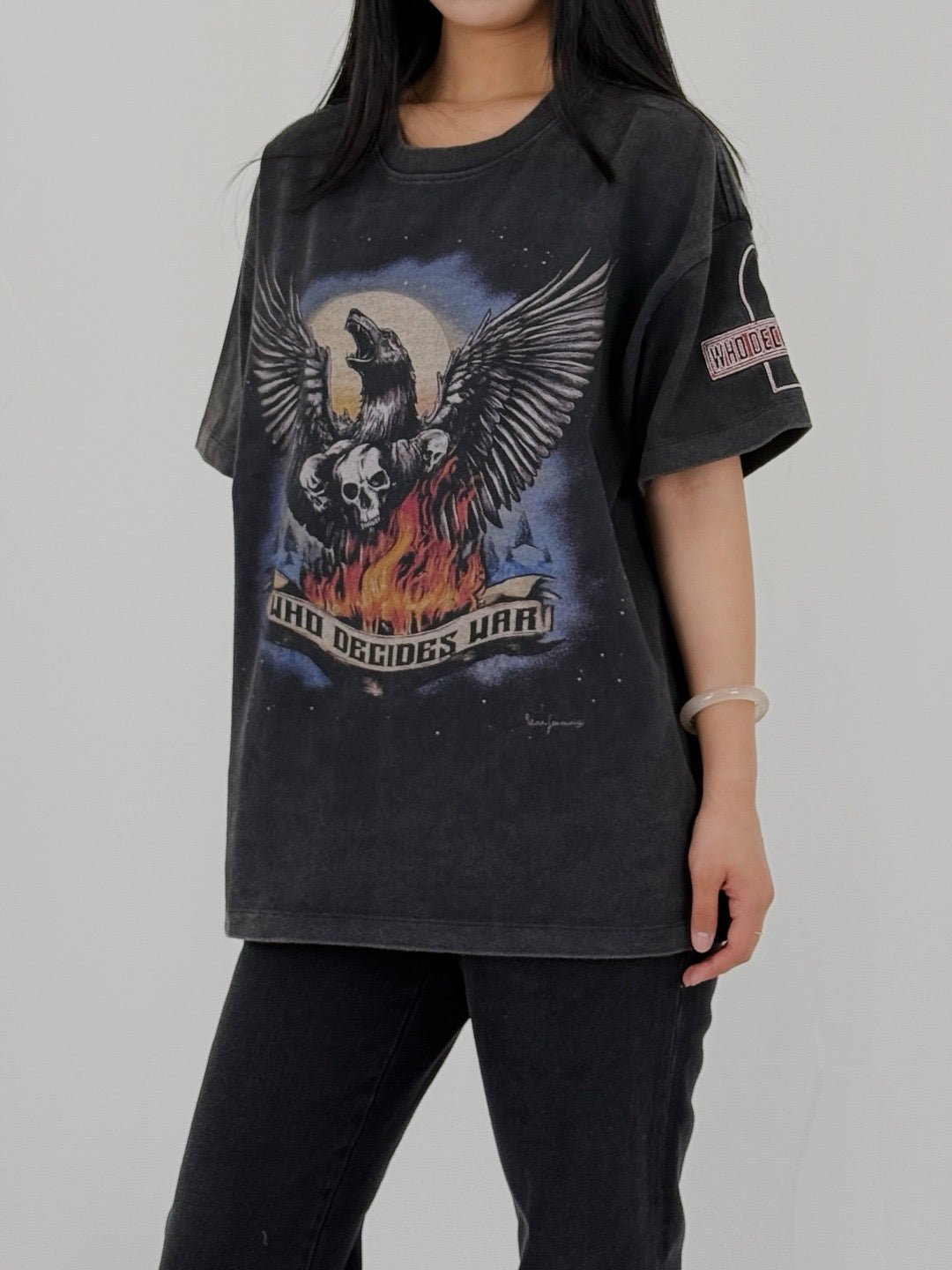 EV BRAVADO WHO DECIDES WAR - Moon Jersey - AW25 - COAL