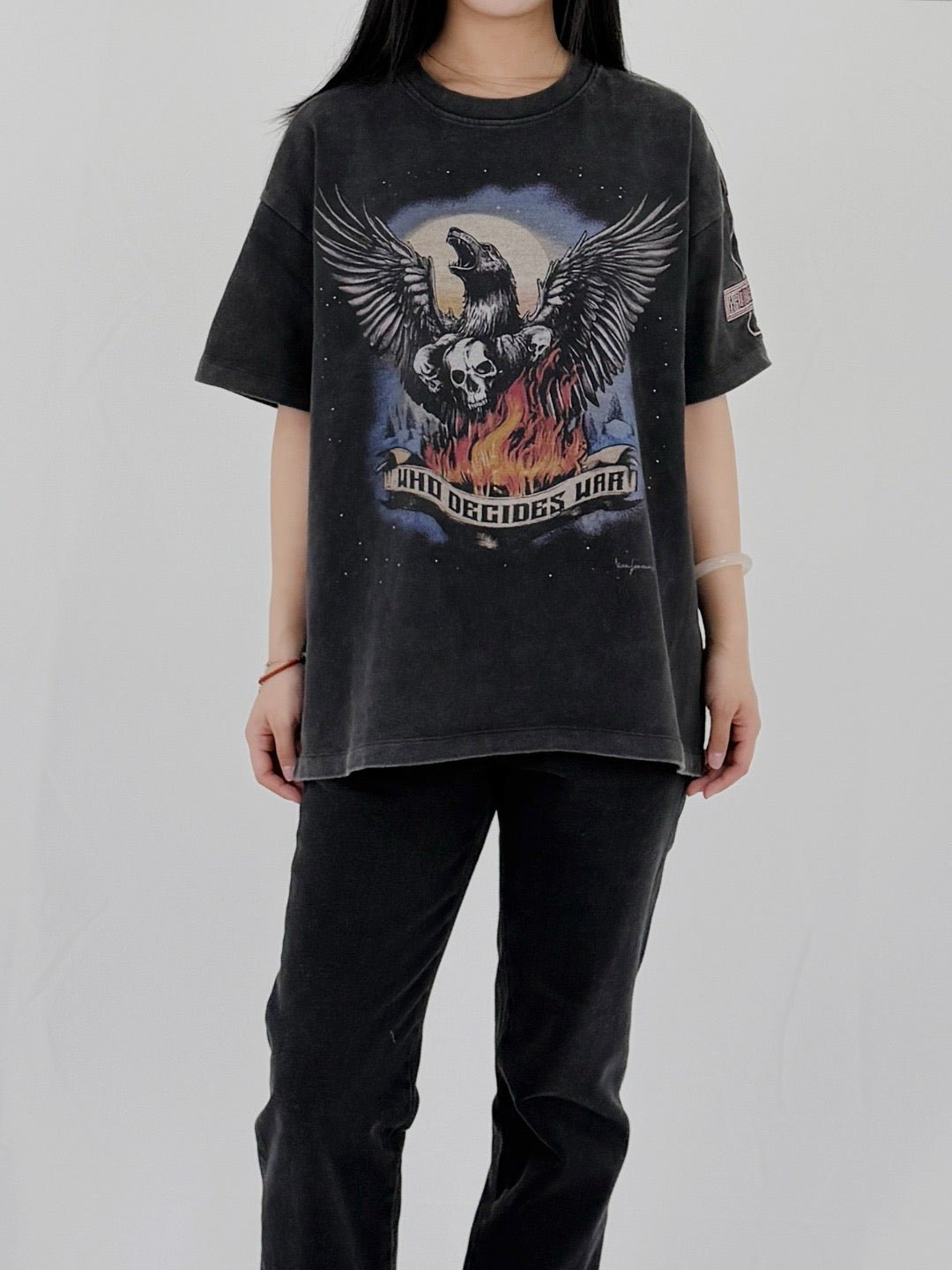 EV BRAVADO WHO DECIDES WAR - Moon Jersey - AW25 - COAL