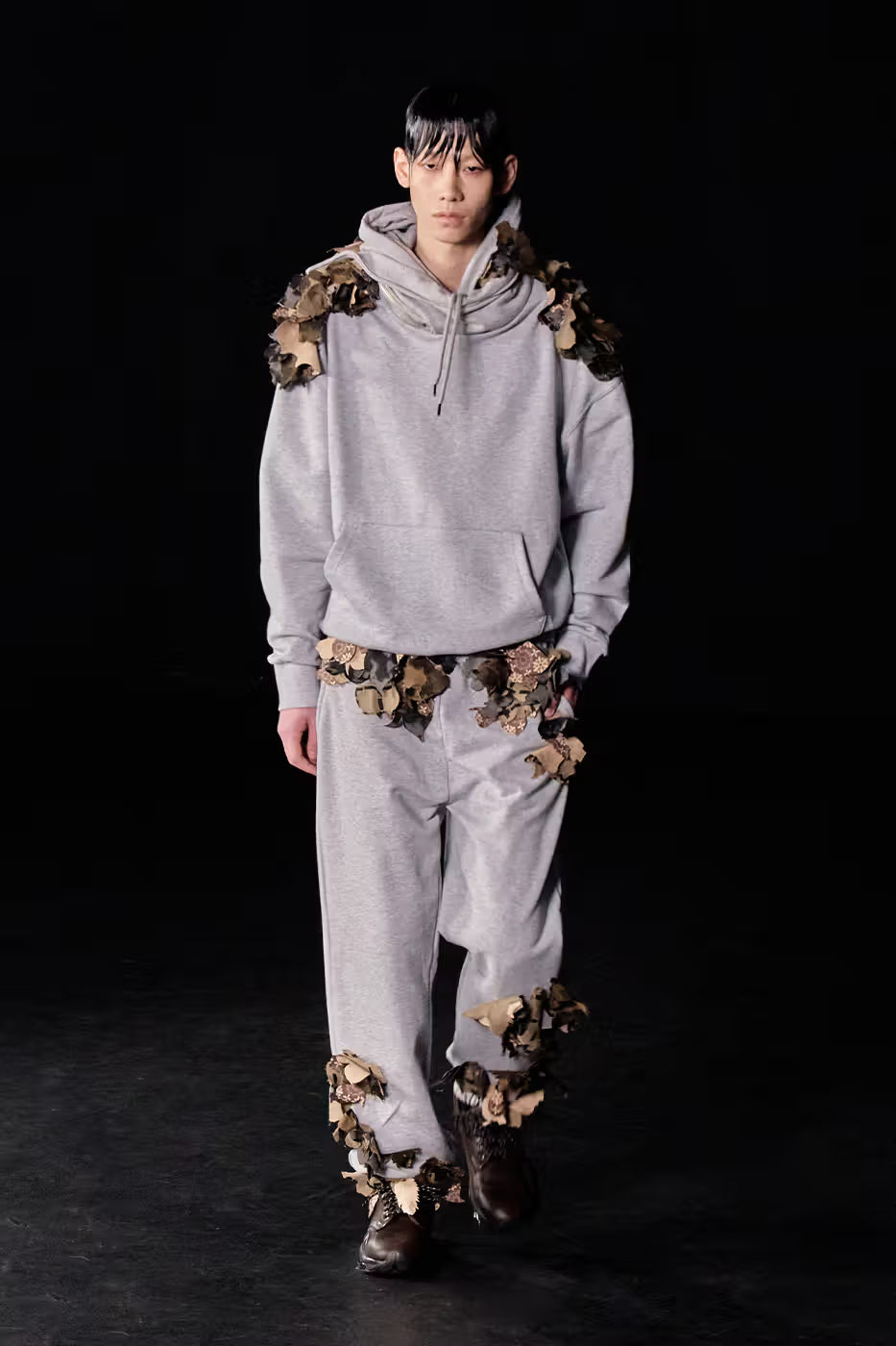 JUNTAE KIM Grey Laser Applique Sweatpants