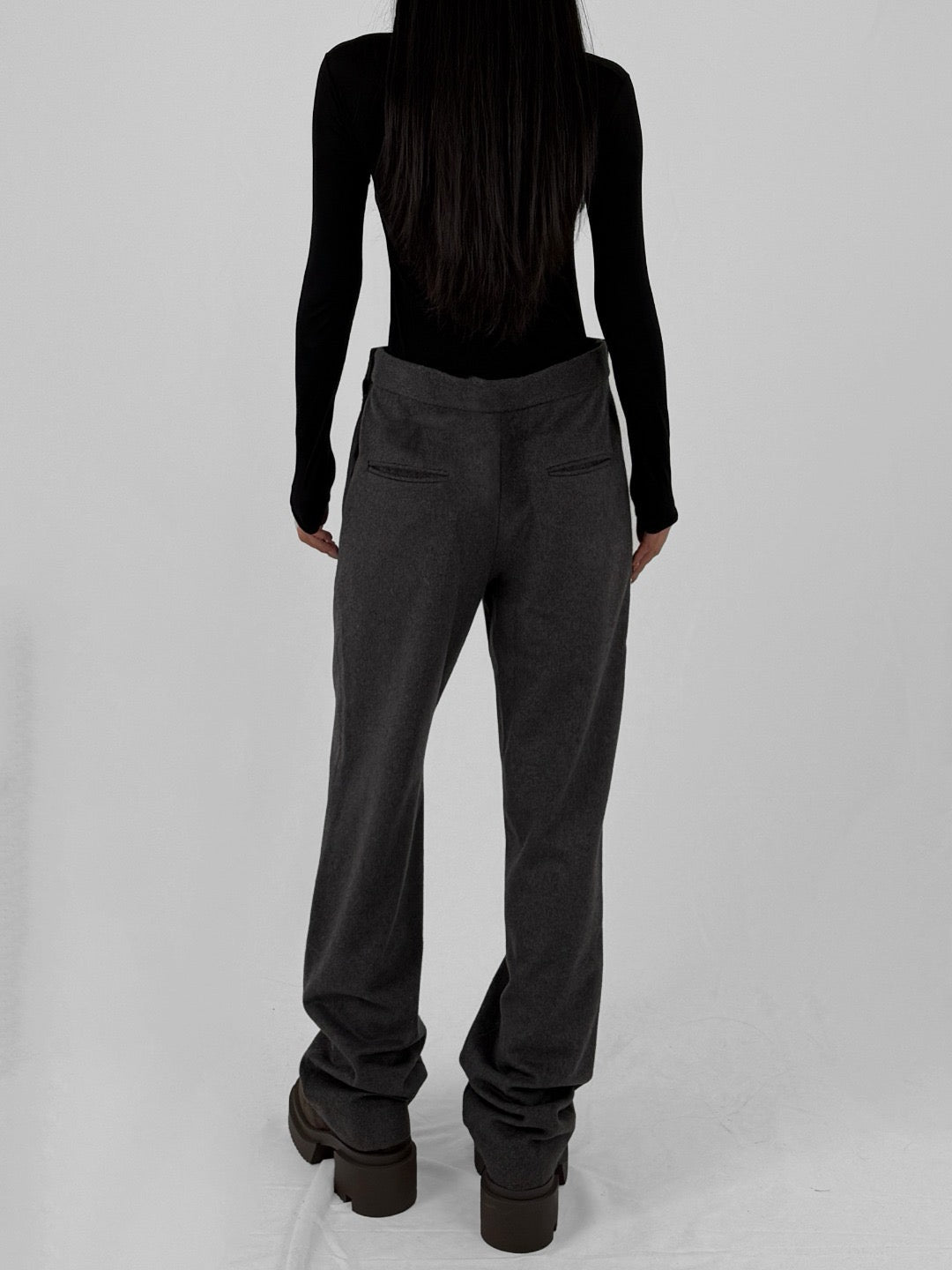 JUNTAE KIM - Tailored Flower Trousers - AW25 - GREY