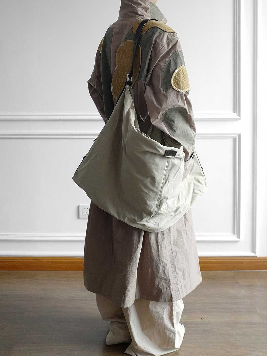 LEMAIRE - Flag Hobo Bag - SS25 - LINEN