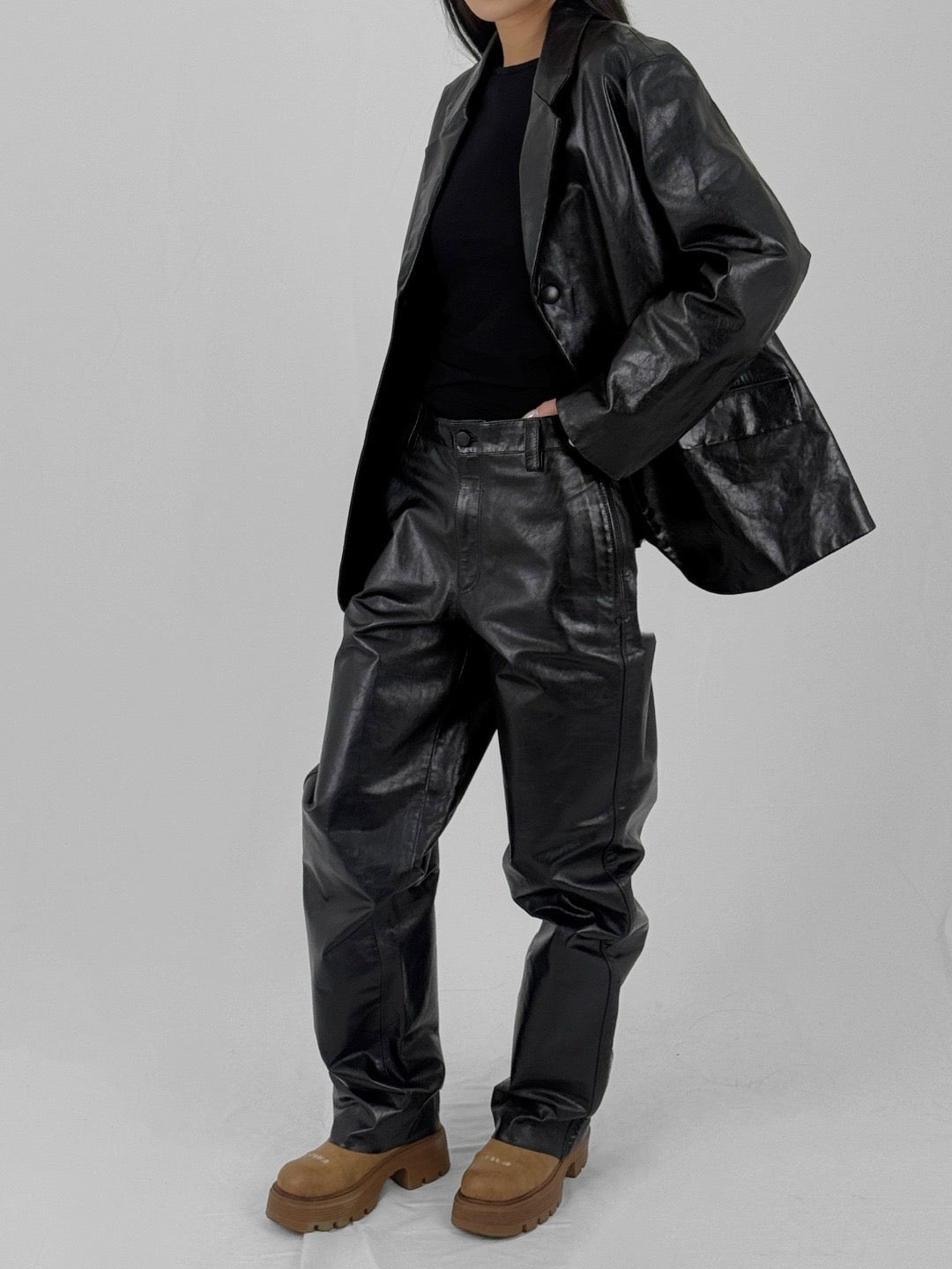 LOUIS GABRIEL NOUCHI - Classic Fit Blazer Jacket In Leather - SS25 - RIDER BLACK - MACHINE-A