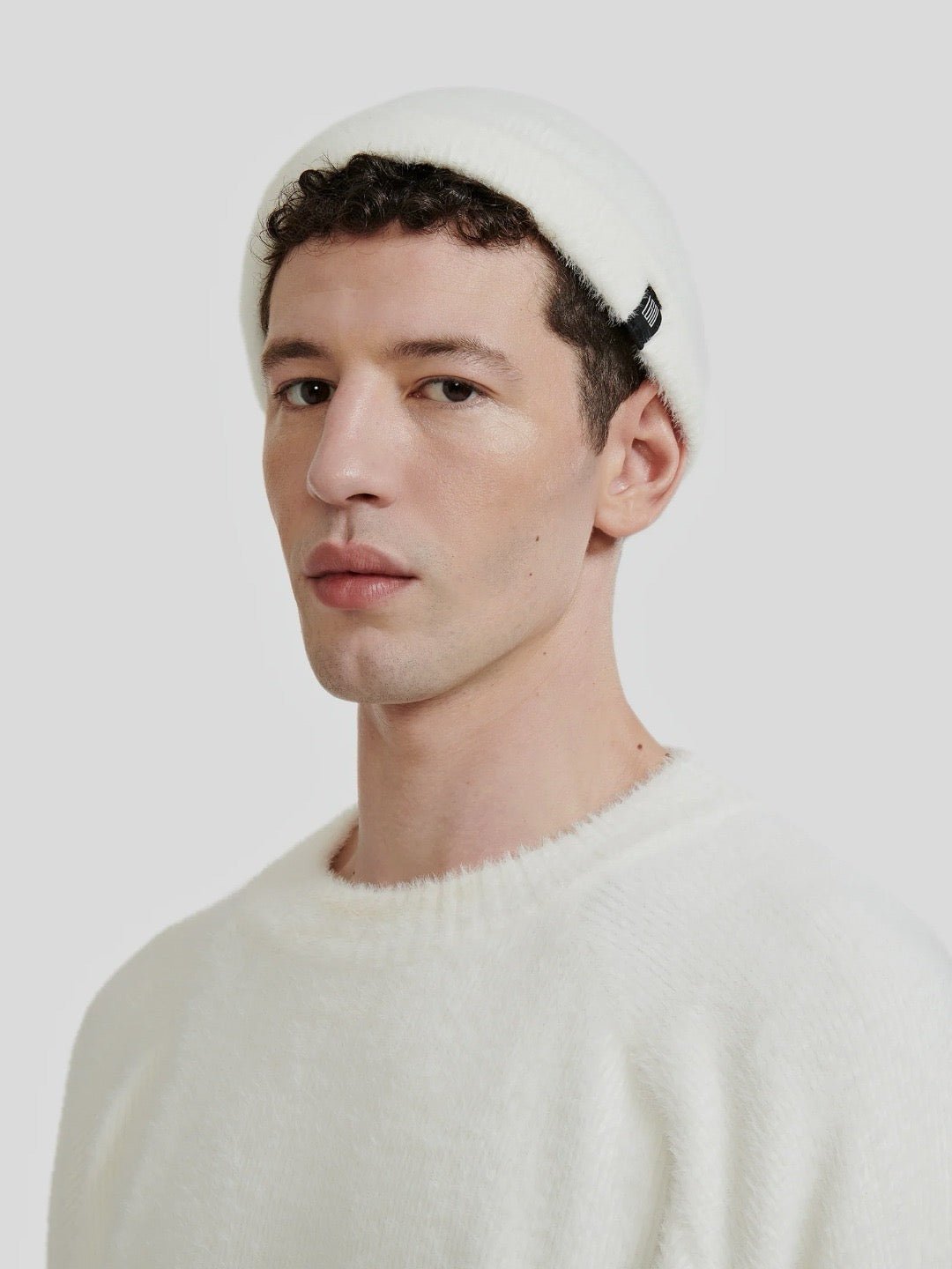 LOUIS GABRIEL NOUCHI - Fuzzy Beanie - AW25 - BONE