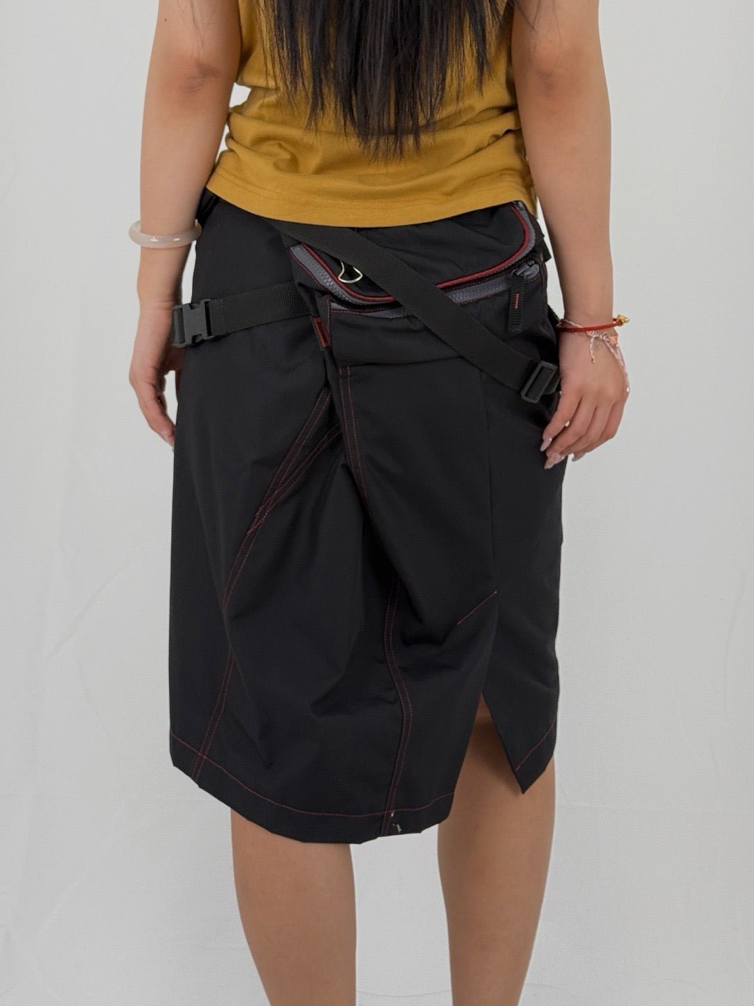 MARTINE ROSE - Bumbag Skirt - AW25 - BLACK-RED