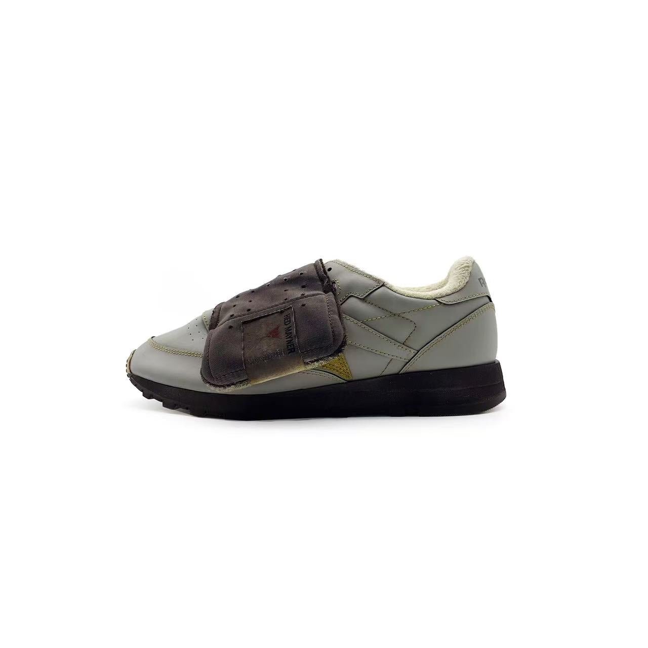 Reebok - HED MAYNER CLASSIC LEATHER shoes - SS24 - DARK OLIVE