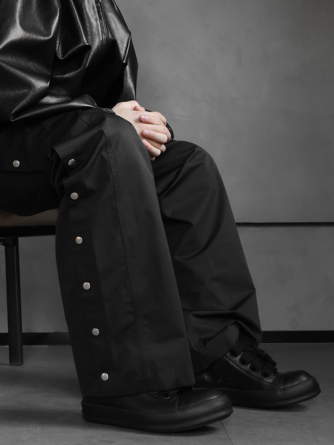 RICK OWENS Black Jumbolace Low Sneaks