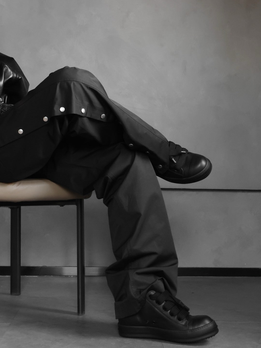 RICK OWENS Black Jumbolace Low Sneaks