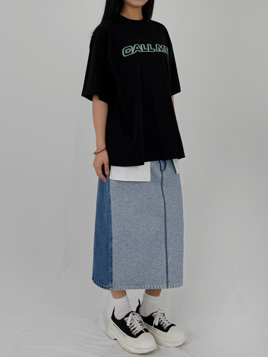 SRVC - Call Me Tee - AW25 - BLACK