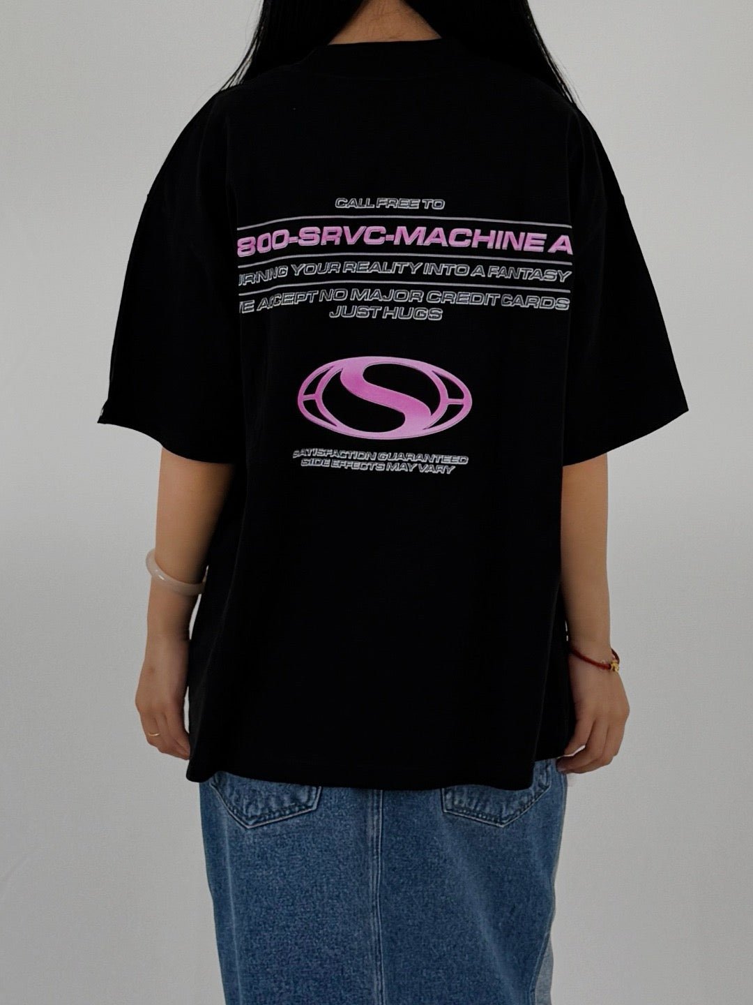 SRVC - Call Me Tee - AW25 - BLACK