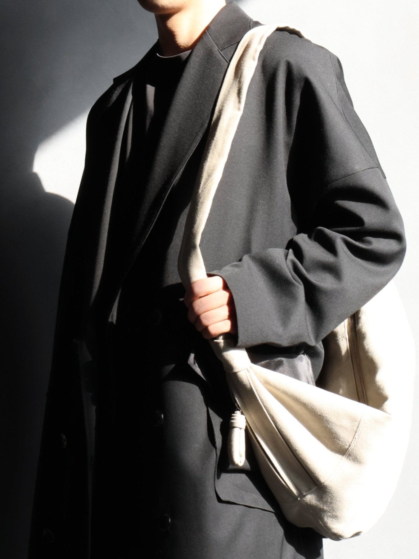 SULVAM - Ladies Classic Over Coat - SS25 - BLACK