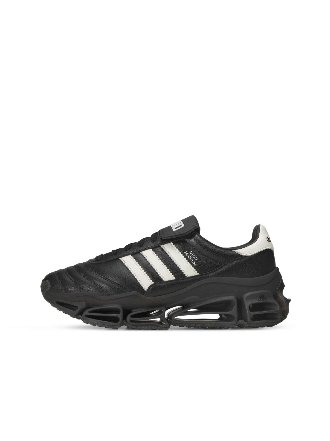 WILLY CHAVARRIA X ADIDAS Black Megaride Copa