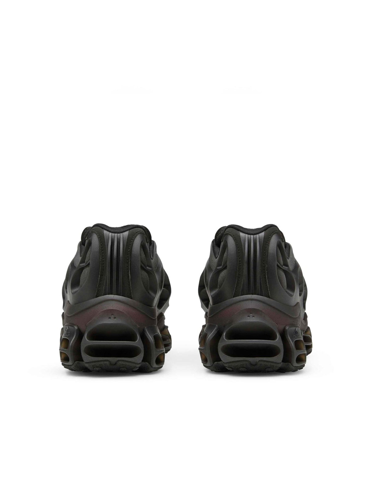 WILLY CHAVARRIA X ADIDAS Black Willy Chavarria Meg